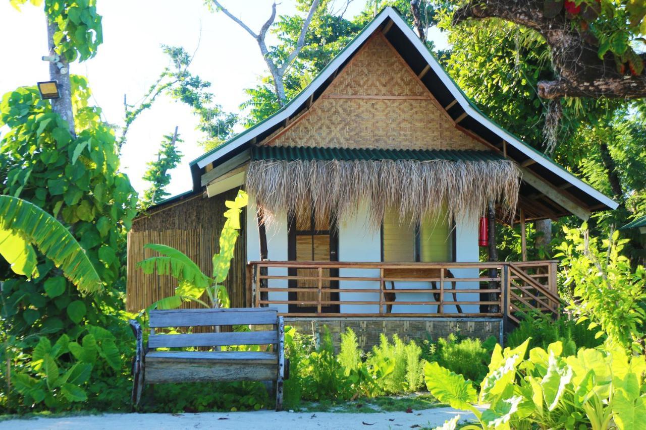 Patrick'S On The Beach Resort General Luna  Luaran gambar
