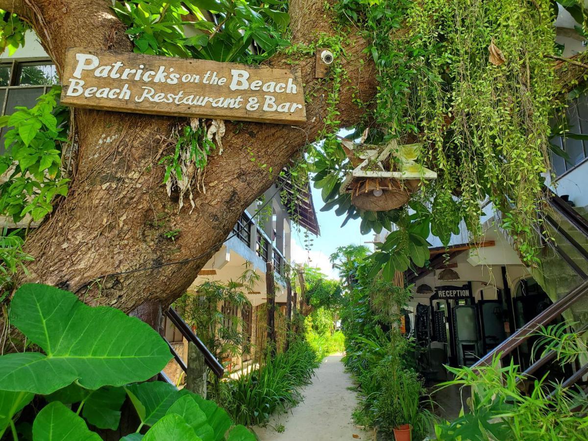 Patrick'S On The Beach Resort General Luna  Luaran gambar
