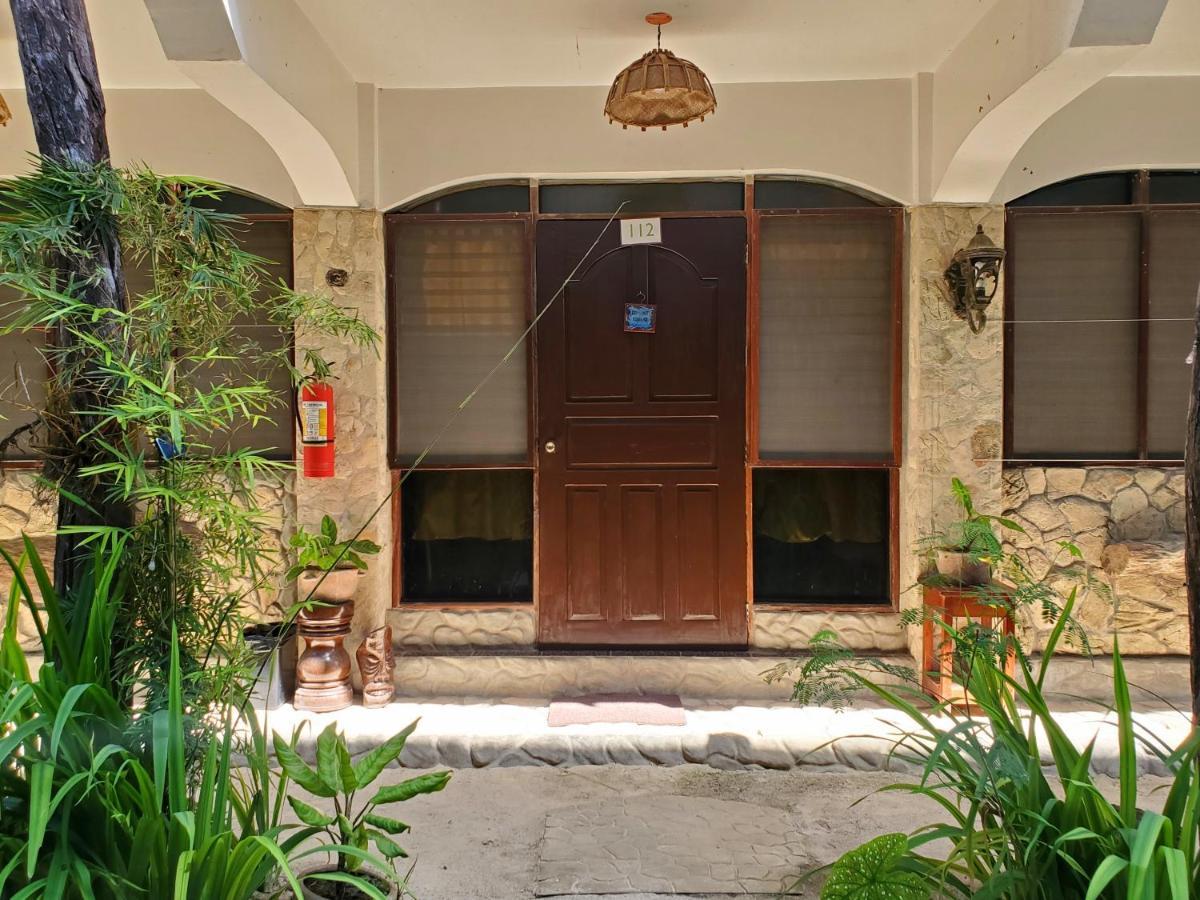 Patrick'S On The Beach Resort General Luna  Luaran gambar